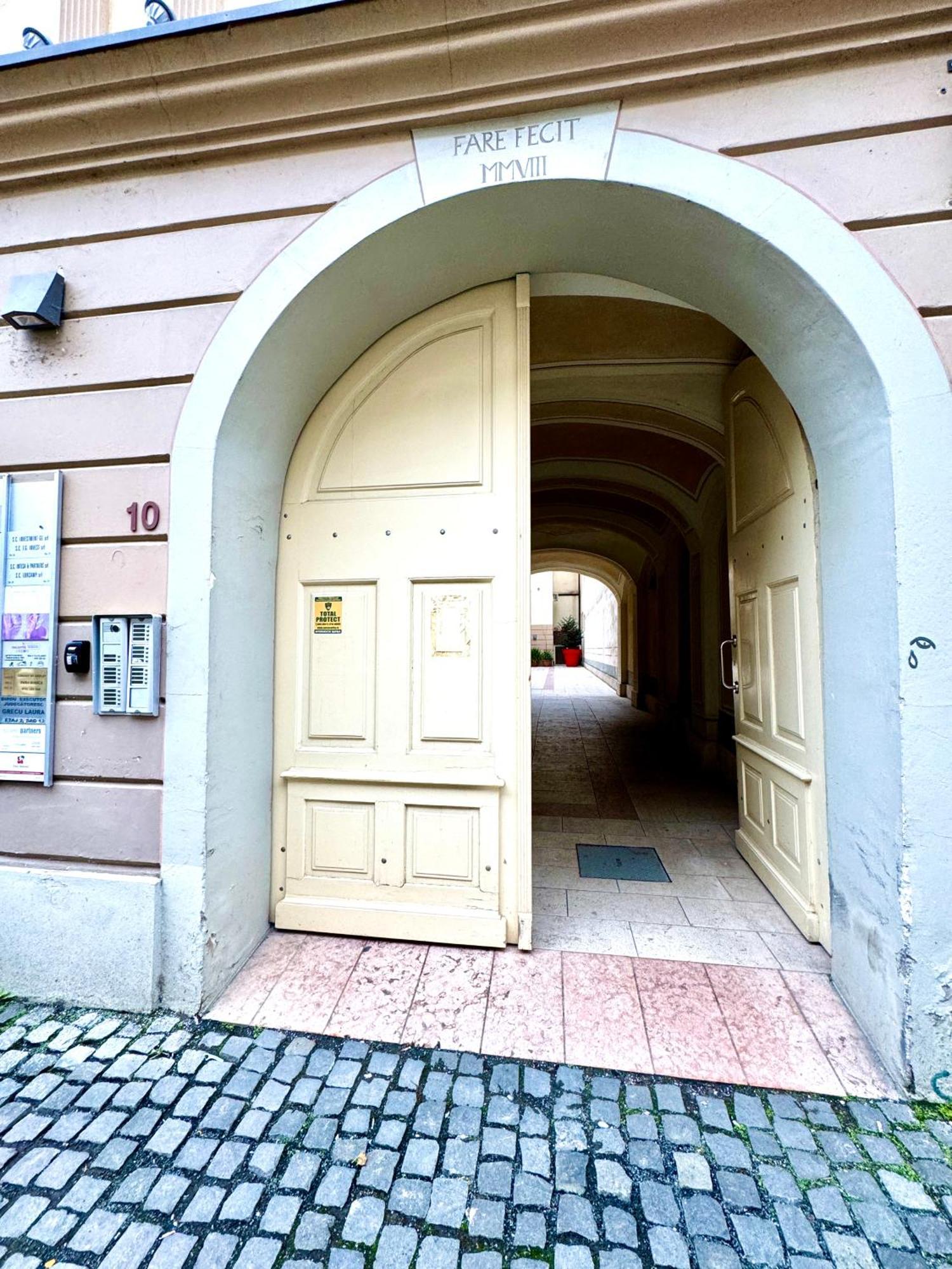 Blue Nest Apartment Timisoara Exterior photo